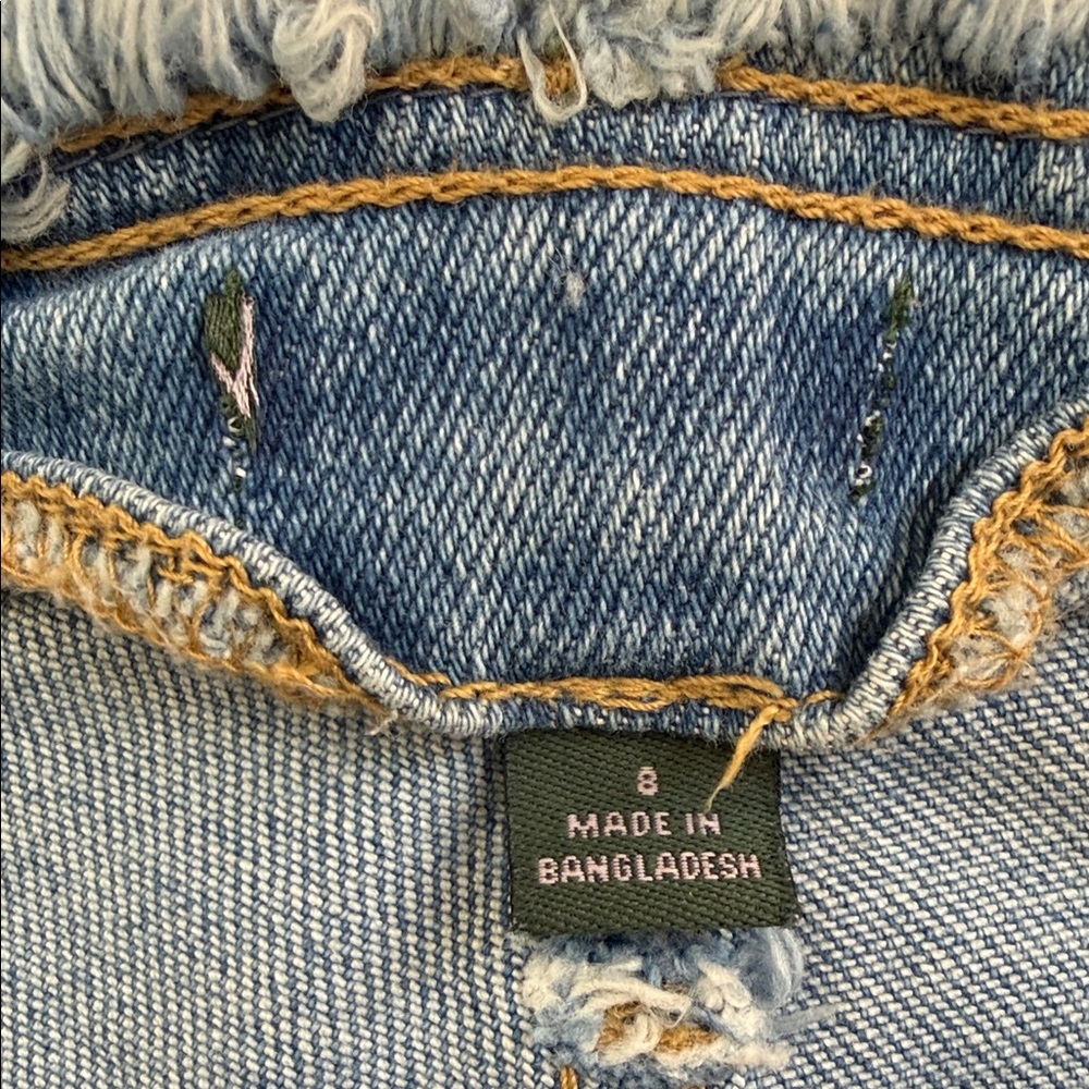wild fable Flare jeans with frayed details - Picture 4 of 5
